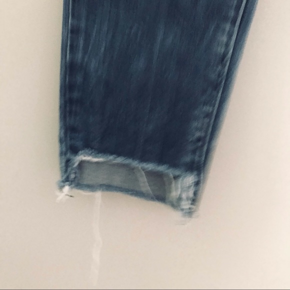 • PRICE FIRM ‼️  BLANK NYC | 29 | Distressed | Step-hem - Picture 4 of 12
